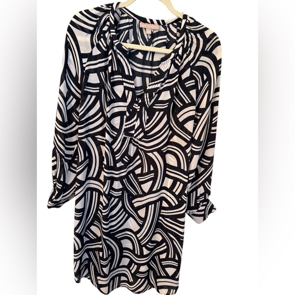 Banana Republic  Dress Tunic Black White Abstract Print Tunic Dress Size 10